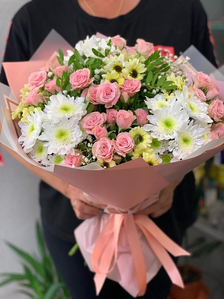 Букет цветов из: Розы и Хризантемы в Чистеньком