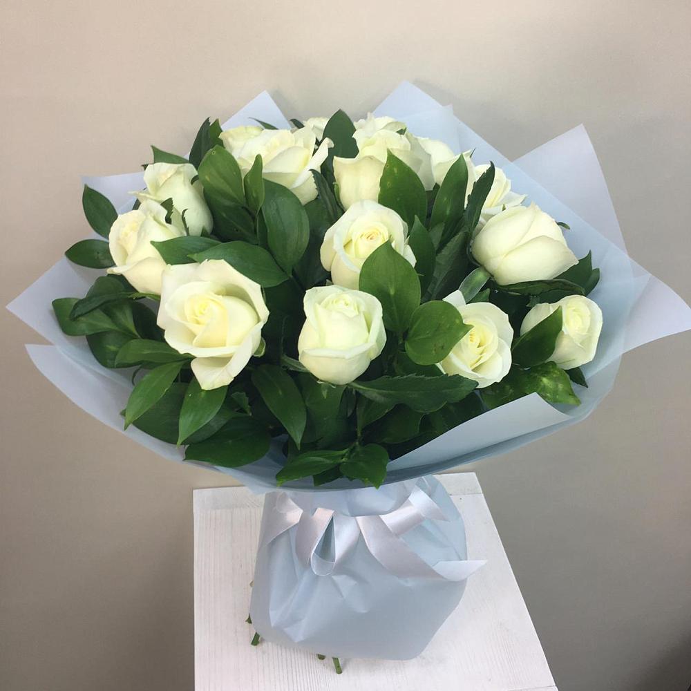 Букет 15 Белых роз Проуд в Чистеньком