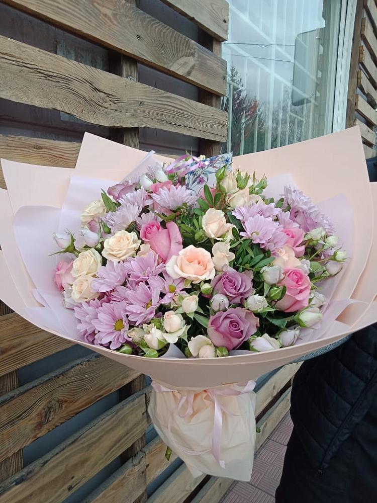 Букет цветов из: Розы и Хризантемы в Чистеньком