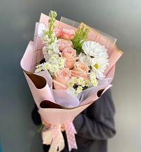 Букет цветов из:  Хризантемы и Розы в Чистеньком
