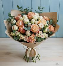 Букет цветов из:  Альстромерии и Розы в Чистеньком