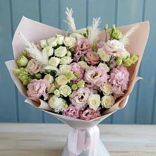 Букет цветов из:  Альстромерии и Розы в Чистеньком